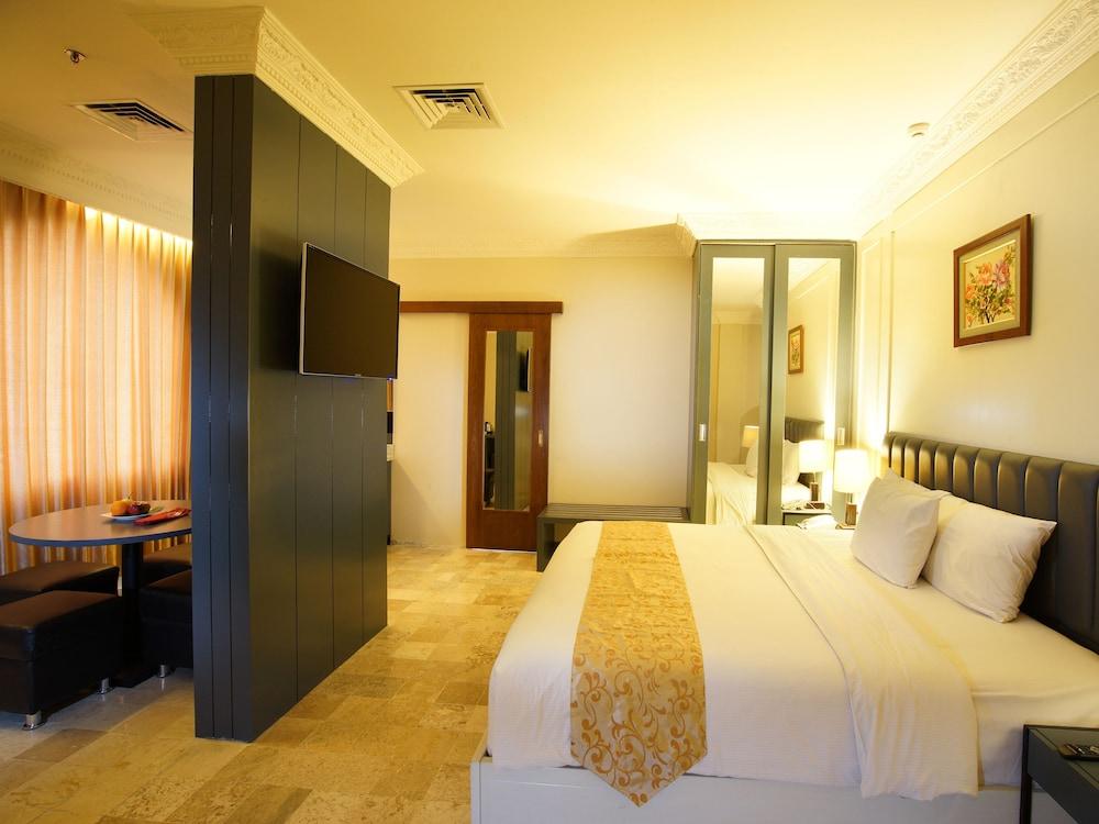 D'Salvatore Boutique Hotel Yogyakarta Maguwo Eksteriør bilde