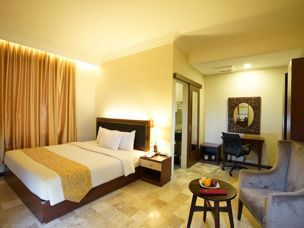 D'Salvatore Boutique Hotel Yogyakarta Maguwo Eksteriør bilde