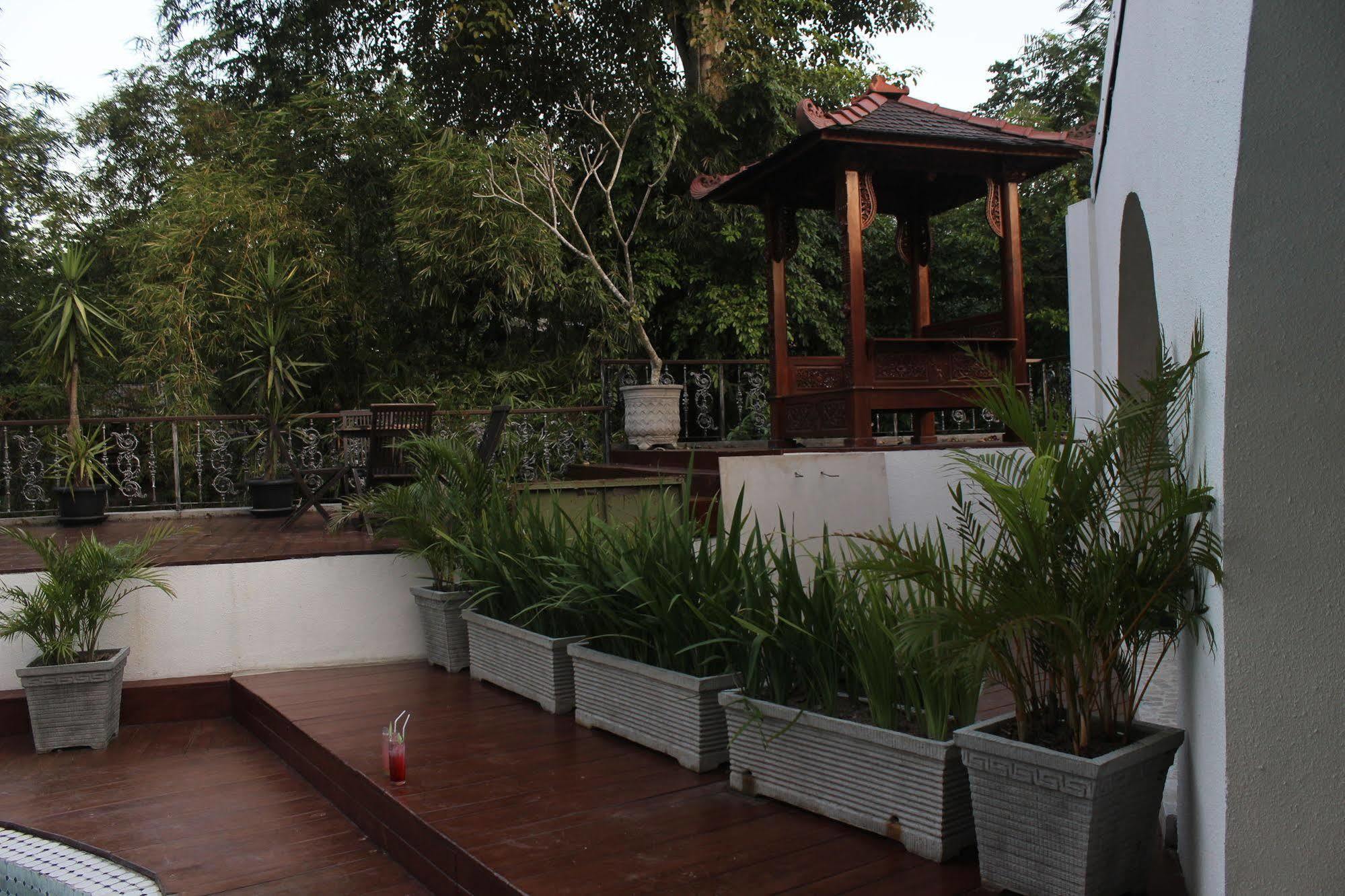D'Salvatore Boutique Hotel Yogyakarta Maguwo Eksteriør bilde
