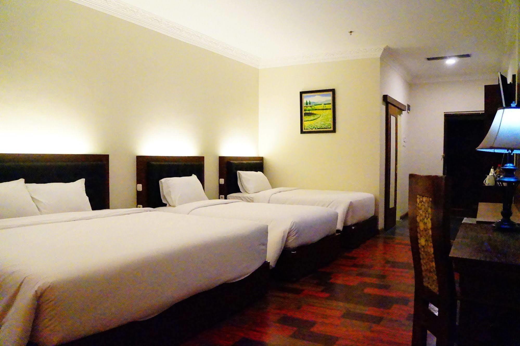 D'Salvatore Boutique Hotel Yogyakarta Maguwo Eksteriør bilde